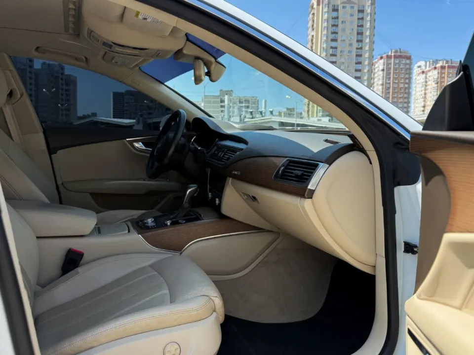 Audi A7 2016 из парка аренды KTRANS