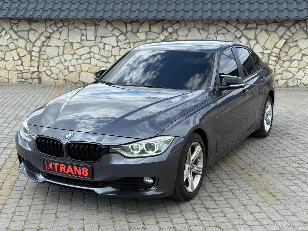 BMW 320i 2014 from the KTRANS rental fleet
