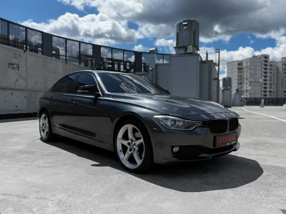 BMW 320 2014 из парка аренды KTRANS