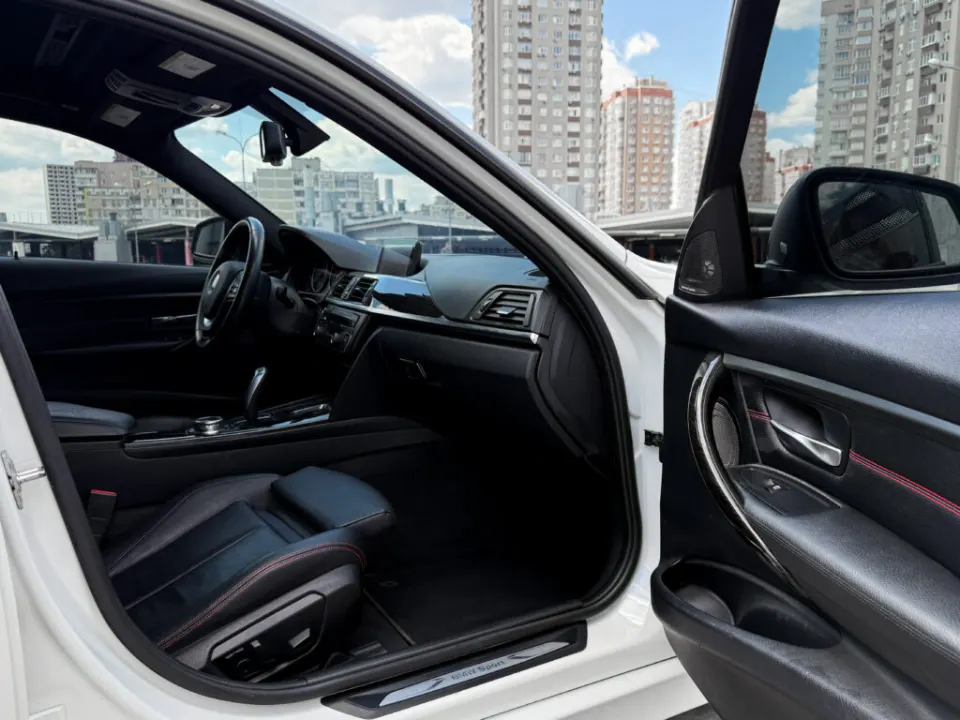 BMW 328i 2013 from the KTRANS rental fleet