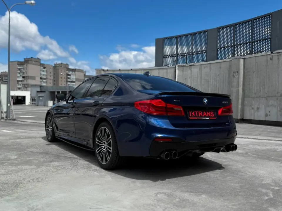 BMW 530i G30 2020 из парка аренды KTRANS