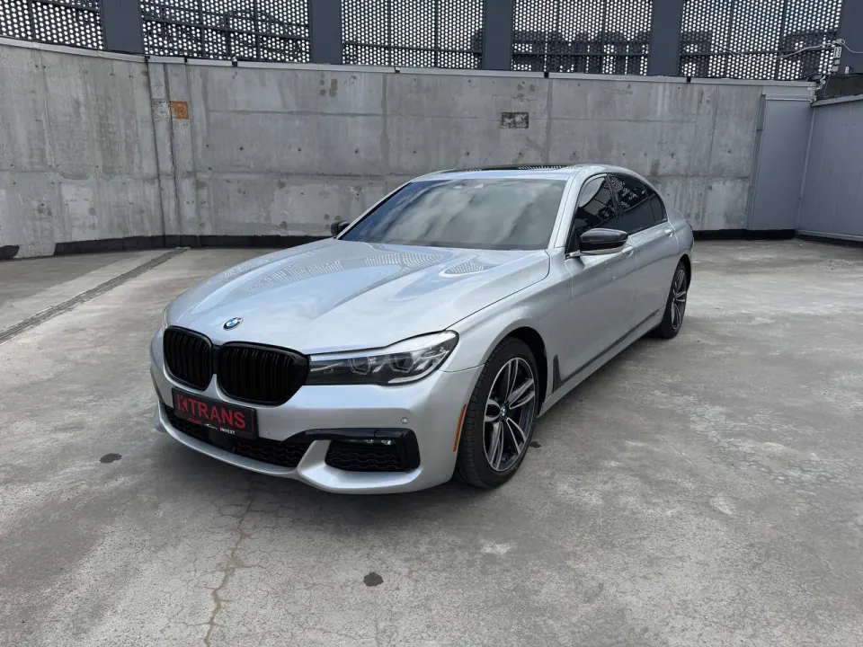 BMW 740i 2013 из парка аренды KTRANS