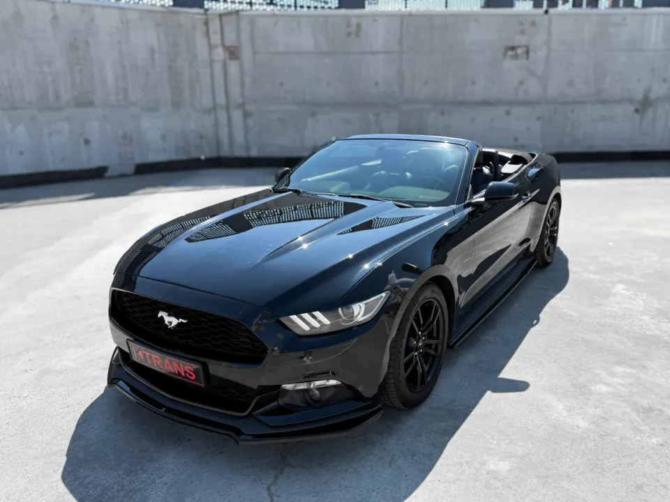 Ford Mustang Cabrio 2016 из парка аренды KTRANS