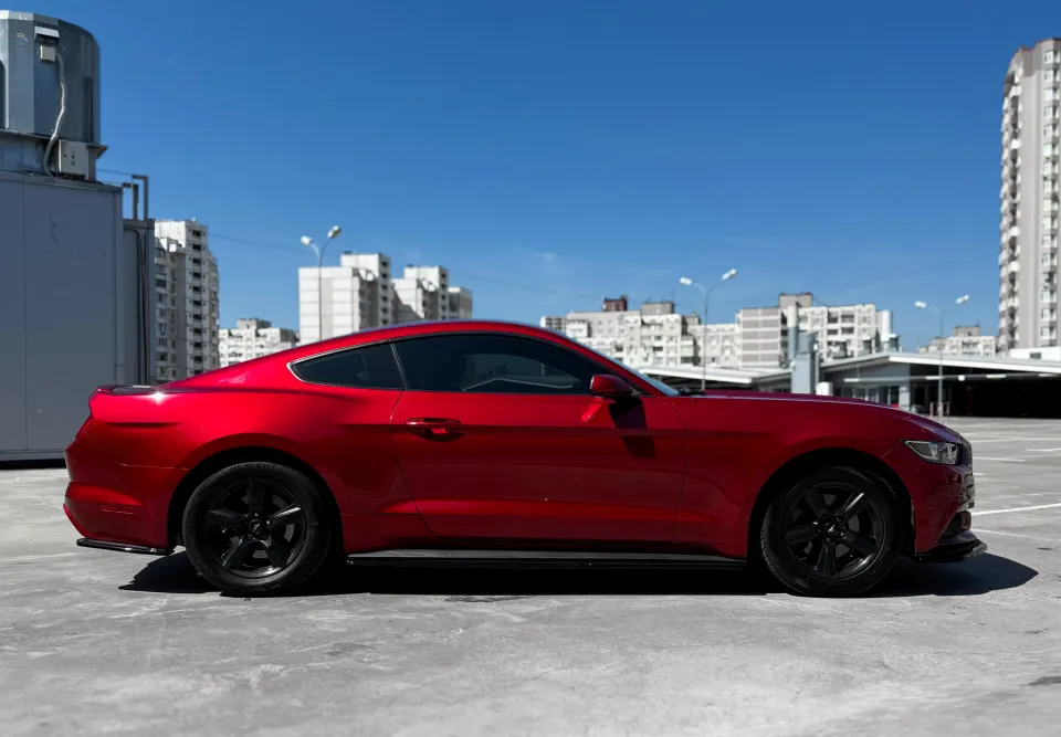 Ford Mustang 2015 from the KTRANS rental fleet