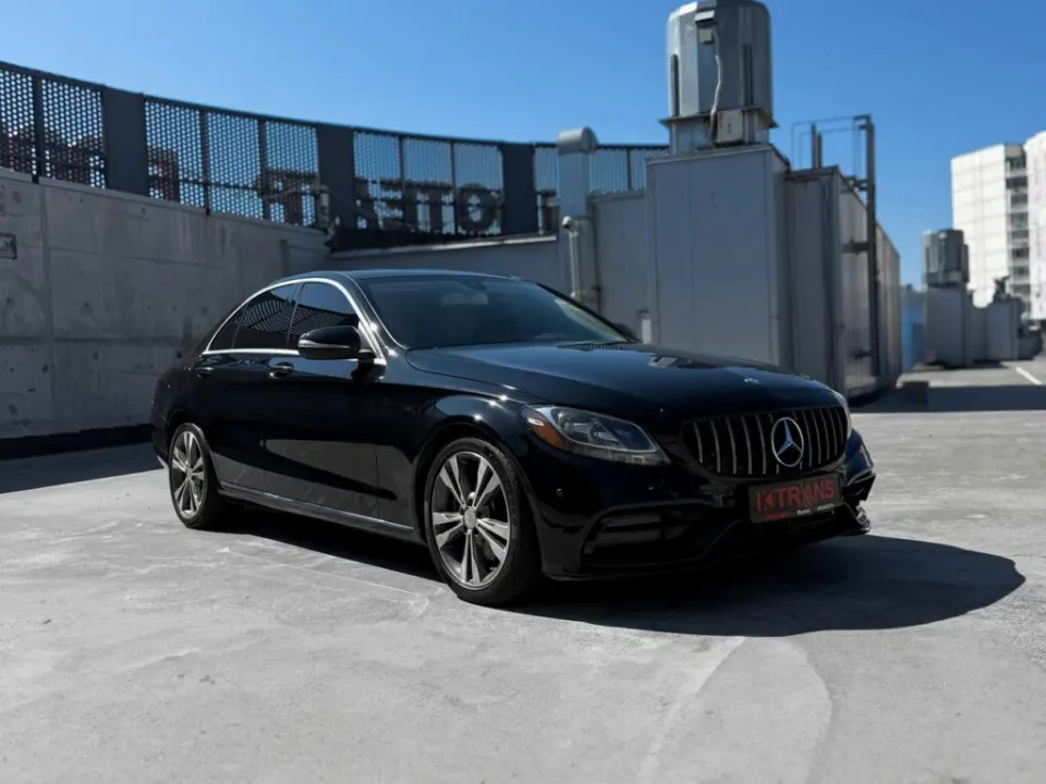 Mercedes-Benz C300 2015 из парка аренды KTRANS
