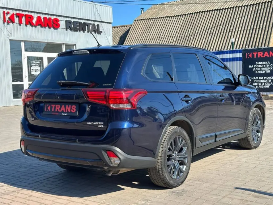 Mitsubishi Outlander 2015 из парка аренды KTRANS
