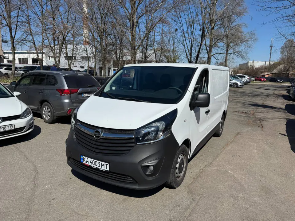 Opel Vivaro из парка аренды KTRANS